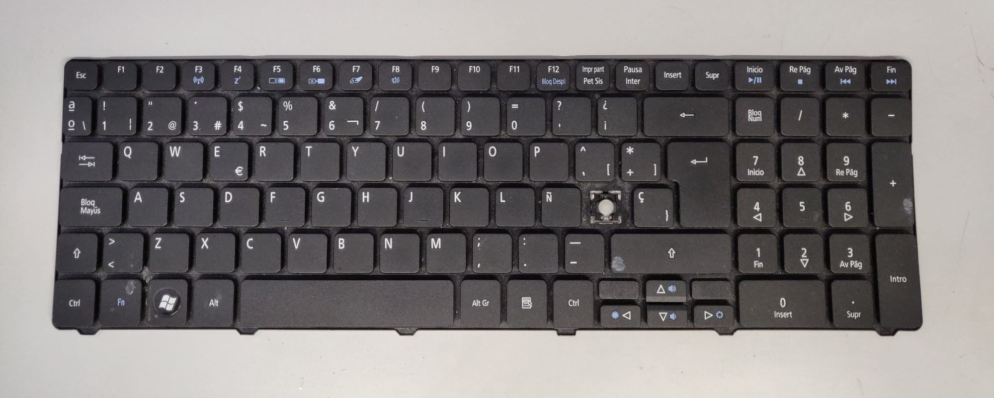 teclado de portatil estropeado